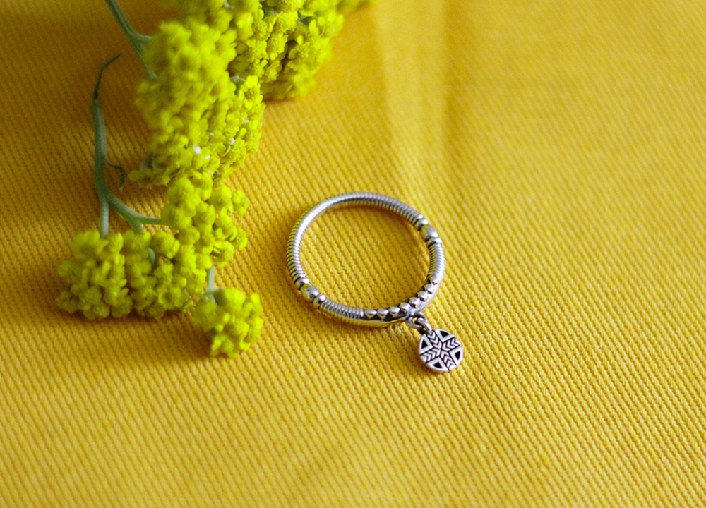 Delicate Ring "Daghdghan"