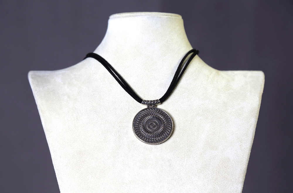 Pendant "The Sun" thumbnail