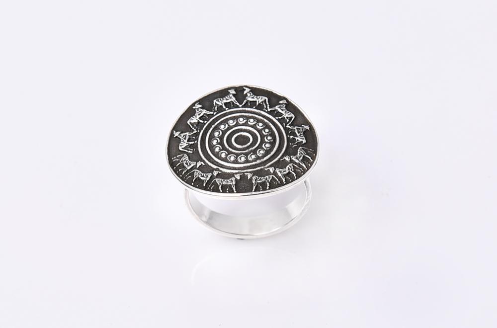 Classic Ring "Urartu" thumbnail