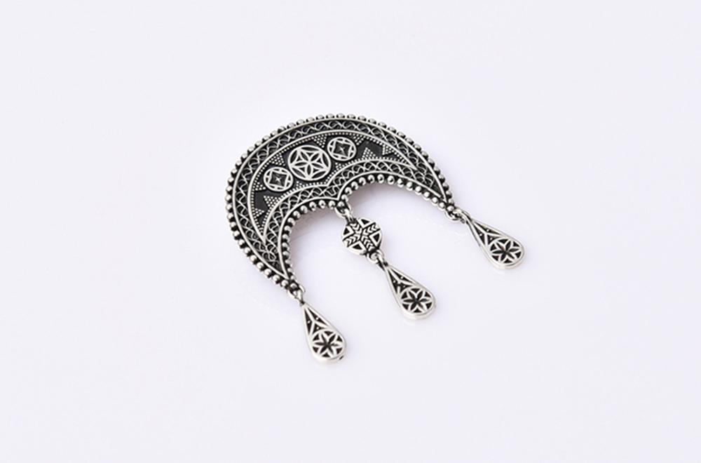 Brooch "Daghdghan"